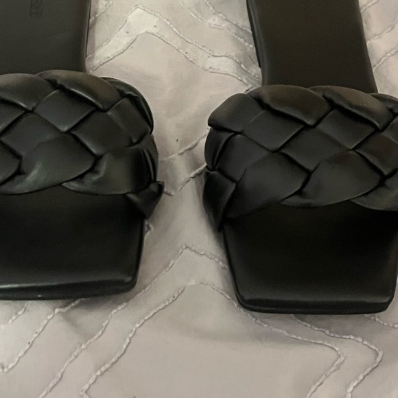 Open Edit Lucca Square Toe Black Sandals Sz 7M - Picture 3 of 8